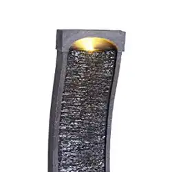 Une image de La Fontaine de Jardin Teamson Home : une sculpture en bronze qui apporte élégance et sérénité