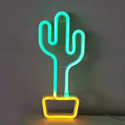 Une image de Une touche d'originalité pour votre salle de jeux avec cette Enseigne Lumineuse Cactus.
