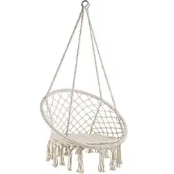 Une image de Le hamac chaise suspendu est un objet de décoration qui apporte une touche d'originalité à votre intérieur tout en étant pratique et confortable